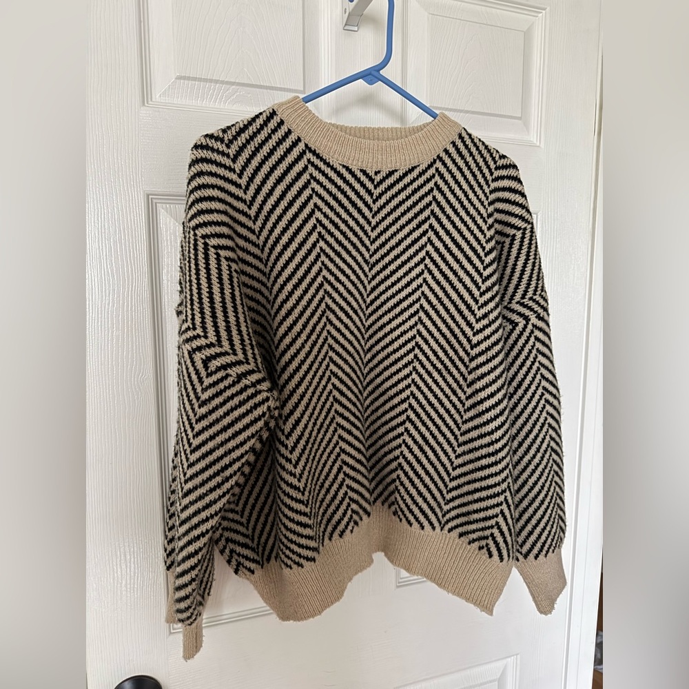 Oversized Zigzag Sweater